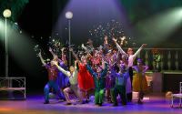 Волгоградский музыкальный театр радует в каникулы юных зрителей выездными спектаклями