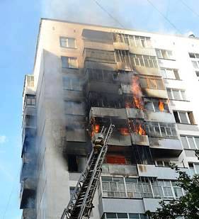 Контрольная работа: Тушение пожаров в зданиях повышенной этажности