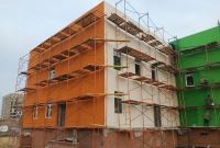 Завершается возведение наружных стен строящегося детского сада в Тракторозаводском районе