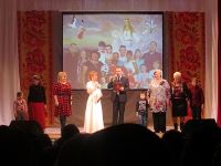 Клуб пожилых людей посвятил Дню матери концерт «Берегиня»