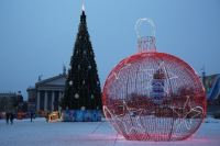 Главная площадь Волгограда готовится к празднованию Нового года и Рождества
