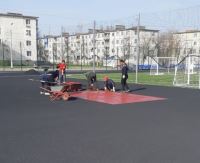 Строящийся стадион в Кировском районе оснастят травмобезопасным покрытием