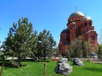 Волгоградцы выбирают название для сквера у строящегося собора Александра Невского