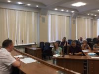 Законопроект об освобождении педагогов от излишней административной нагрузки обсудили в Общественной палате Волгограда