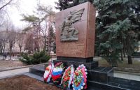 В Центральном районе завершилась реставрация мемориала на братской могиле интернациональных защитников Сталинграда