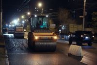 На улице Новосибирской завершена укладка выравнивающего слоя нового покрытия автодороги